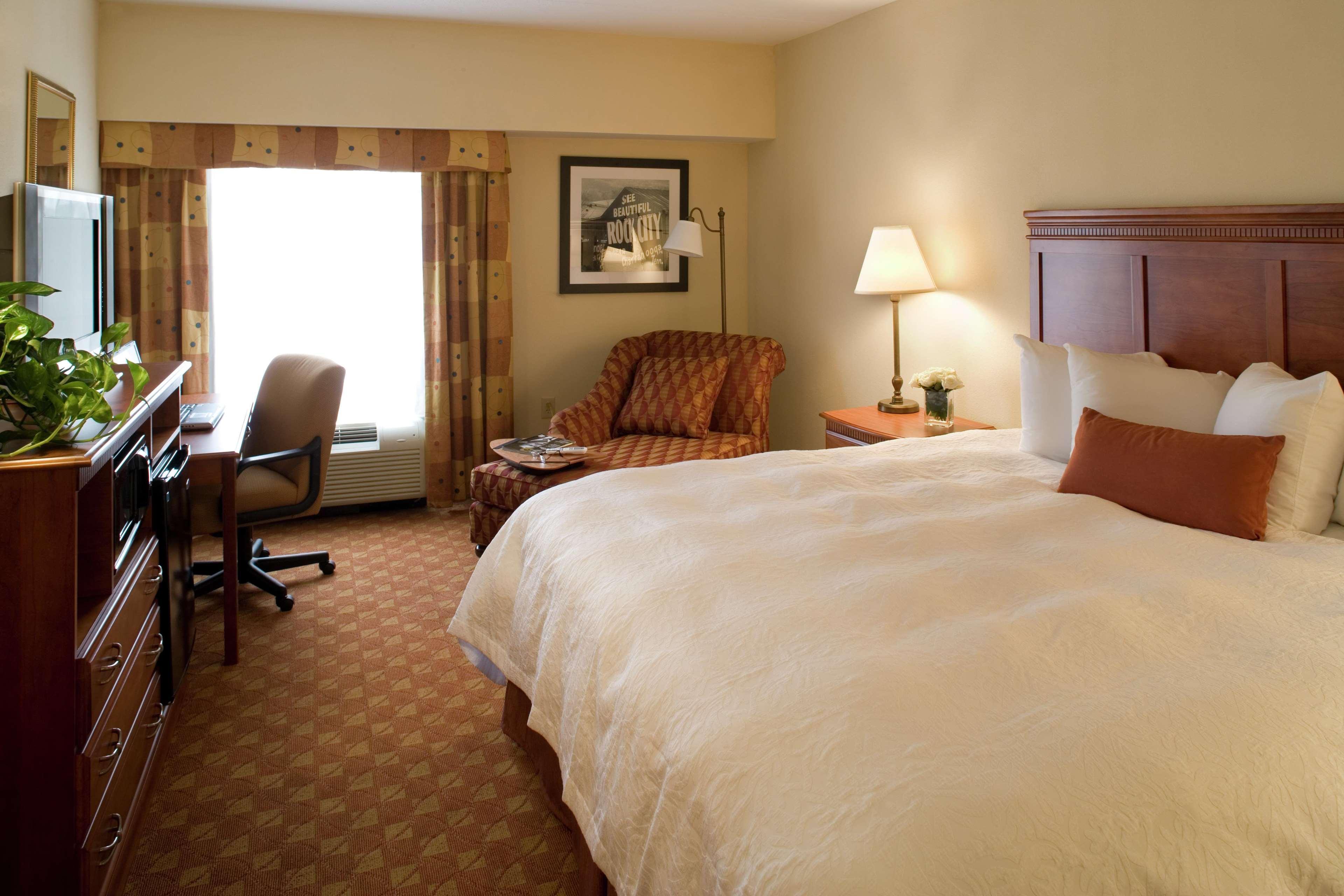 Hampton Inn & Suites Knoxville-Downtown Extérieur photo