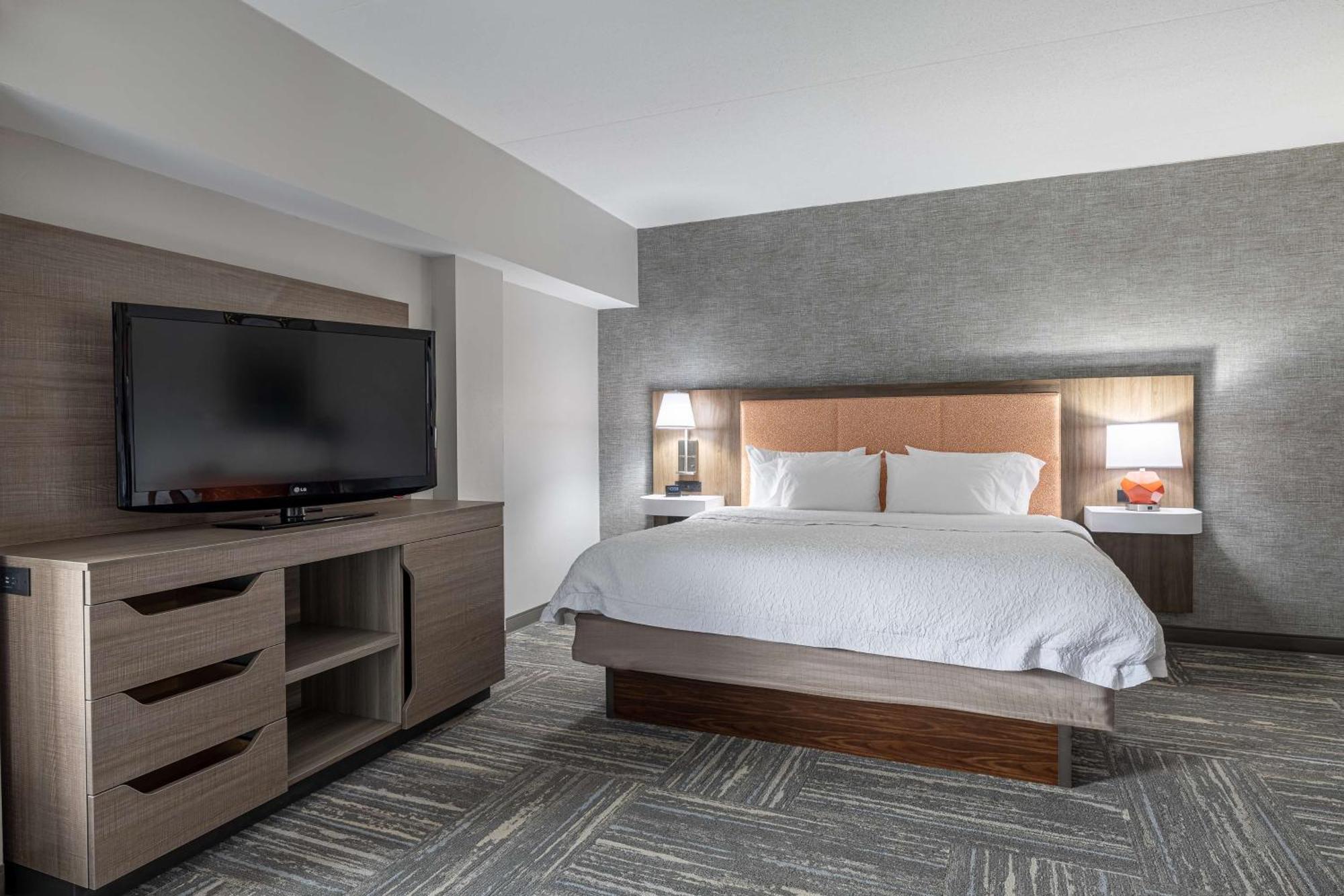Hampton Inn & Suites Knoxville-Downtown Extérieur photo