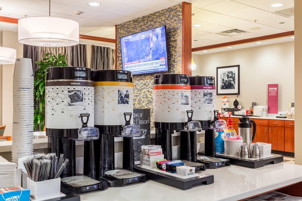 Hampton Inn & Suites Knoxville-Downtown Extérieur photo